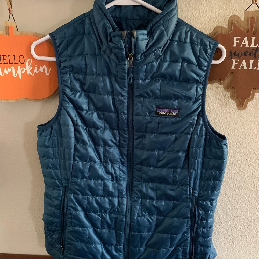 Patagonia Nano Puff-women’s Small Lagom Blue
